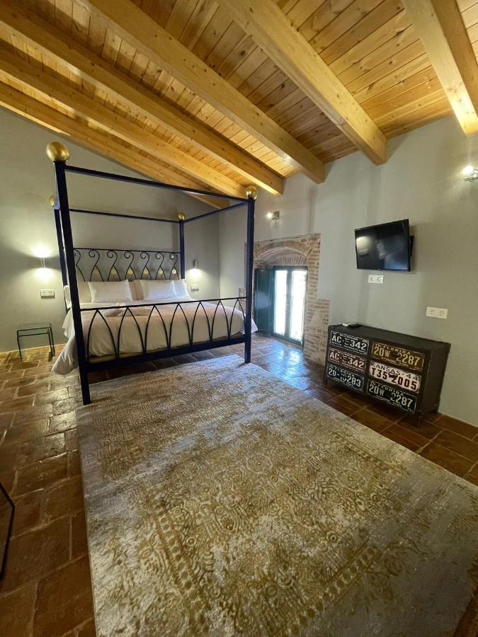 Hotel Rural La Casa De Carlota Montánchez Extérieur photo