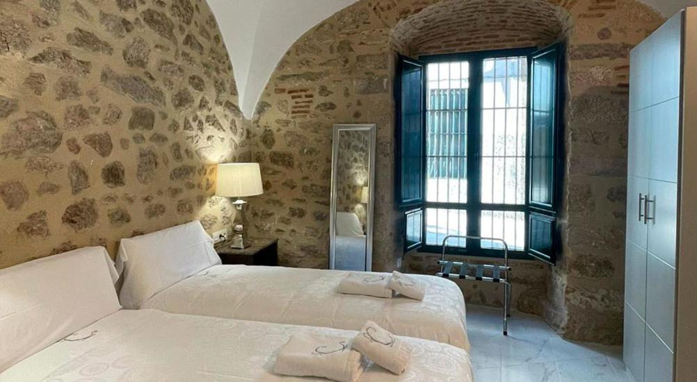 Hotel Rural La Casa De Carlota Montánchez Extérieur photo