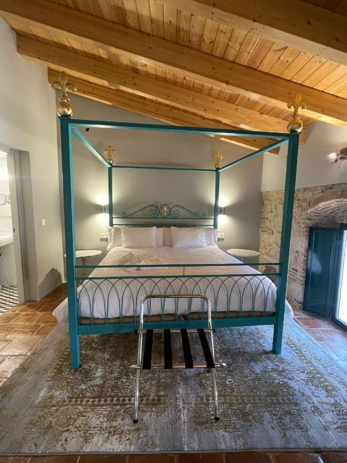 Hotel Rural La Casa De Carlota Montánchez Extérieur photo