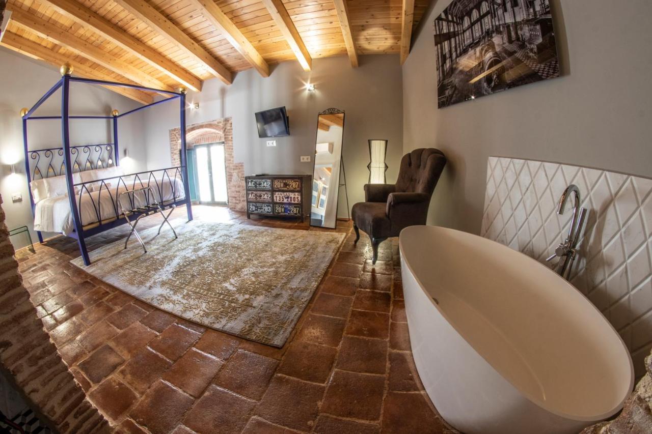 Hotel Rural La Casa De Carlota Montánchez Extérieur photo