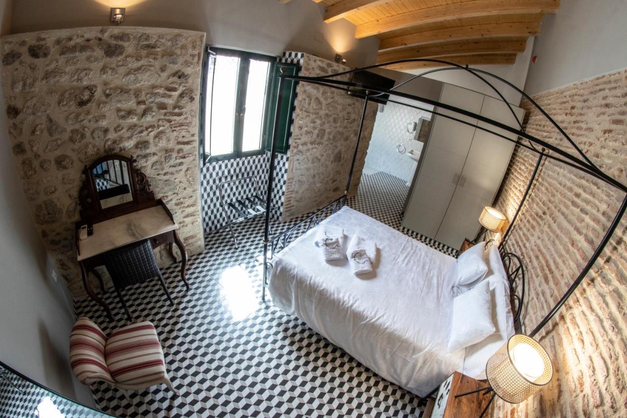 Hotel Rural La Casa De Carlota Montánchez Extérieur photo
